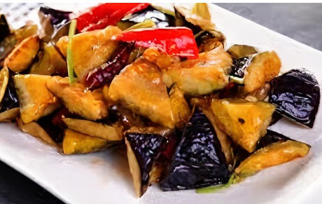 Eggplant Fried with Chilli