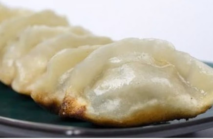 Pork Dumplings 豬肉鍋貼 6pcs