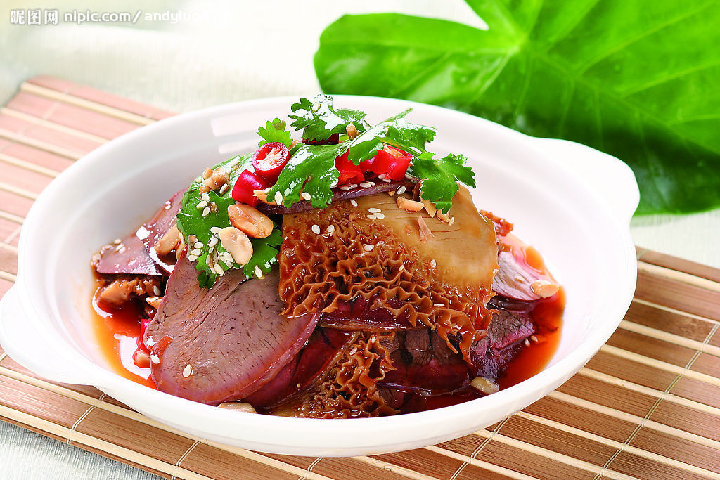 Sichuan Sliced Beef & Ox Tripe in Chili Sauce