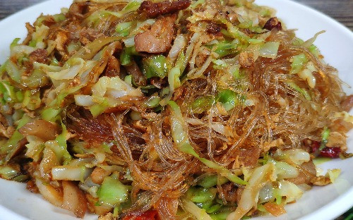 Pork with clear noodles and cabbage