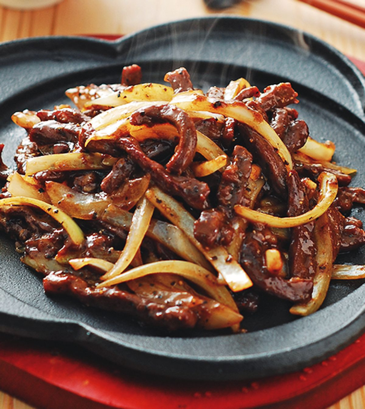 Sizzling Beef with Chefs Sauce